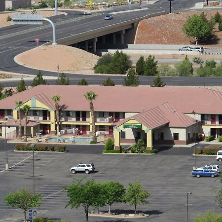 America'S Best Inn & Suites Saint George Buitenkant foto