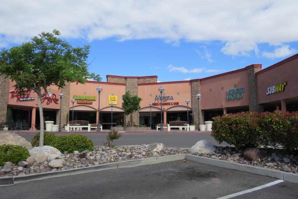 America'S Best Inn & Suites Saint George Buitenkant foto