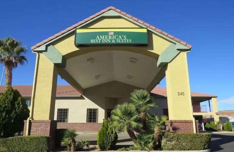 America'S Best Inn & Suites Saint George Buitenkant foto