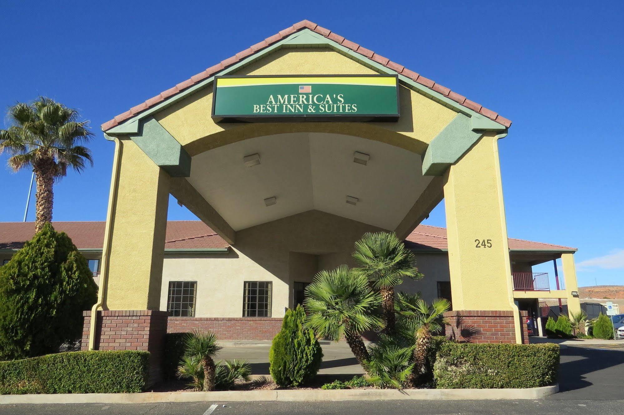 America'S Best Inn & Suites Saint George Buitenkant foto